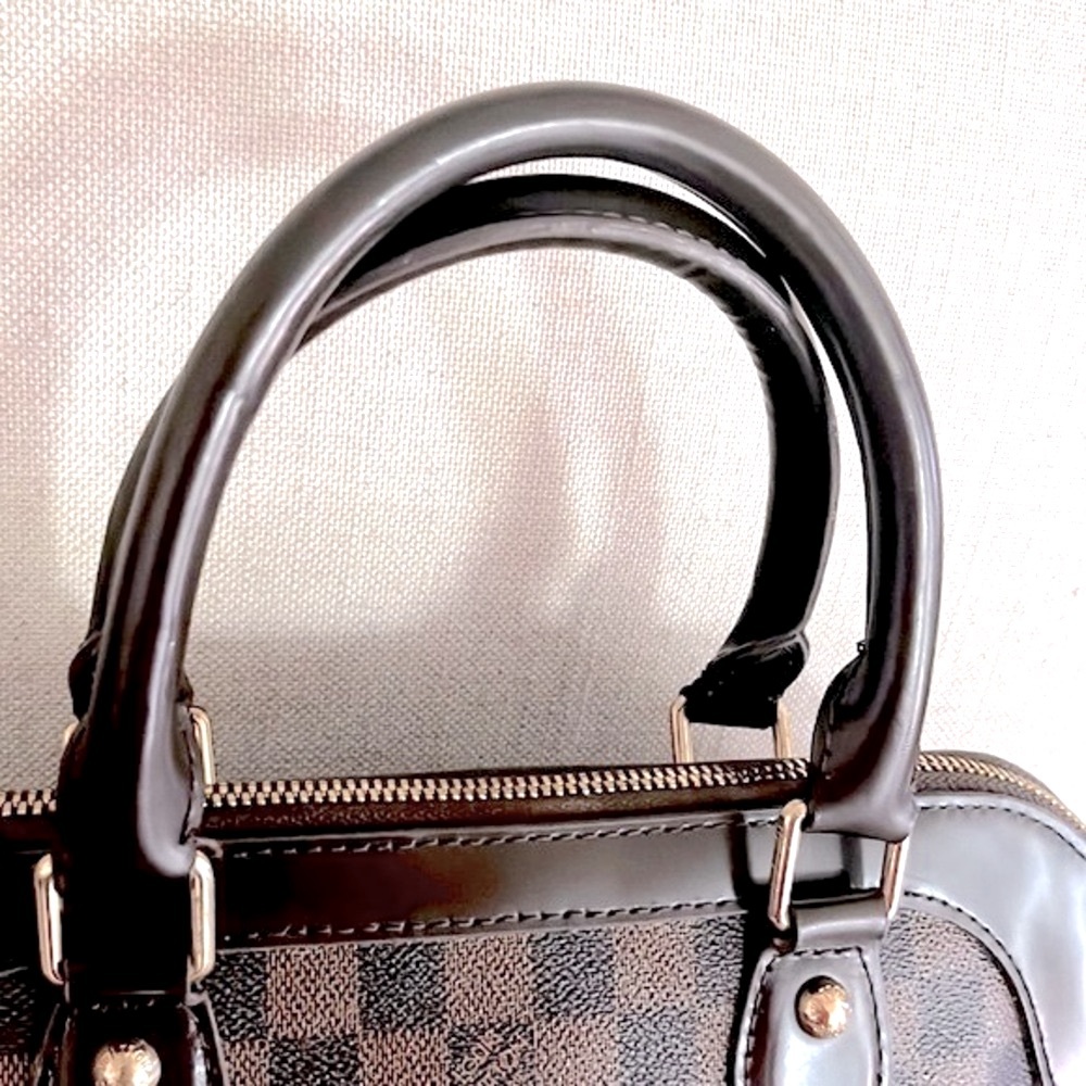 TRENDY SATCHEL